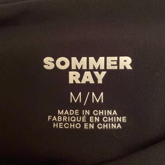 Sommer Ray Scrunch Butt Bike Shorts 🩳 - Picture 4 of 4